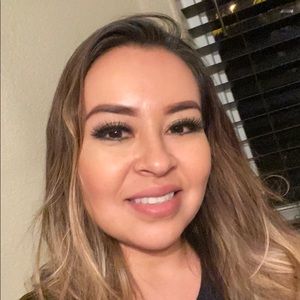 Meet your Posher, Rosa